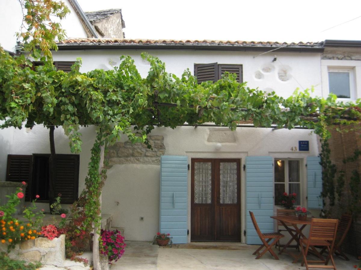 Holiday Home Trostova Kuca Pazin Room photo